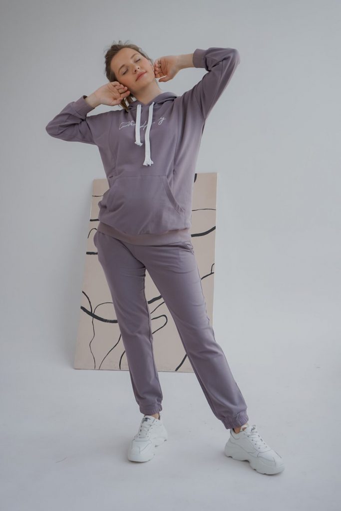 maternity sweatsuit lilac gray