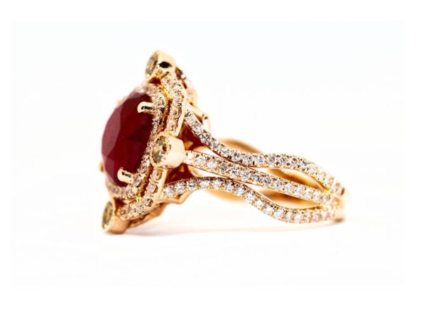 antique-style-ruby-ring