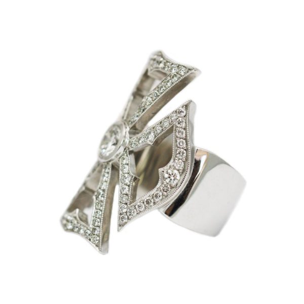 diamond-cross-ring